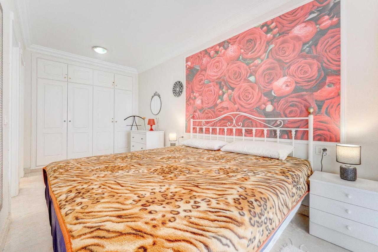 Beautiful Apartment In Terrazas Del Duque I Costa Adeje Dış mekan fotoğraf